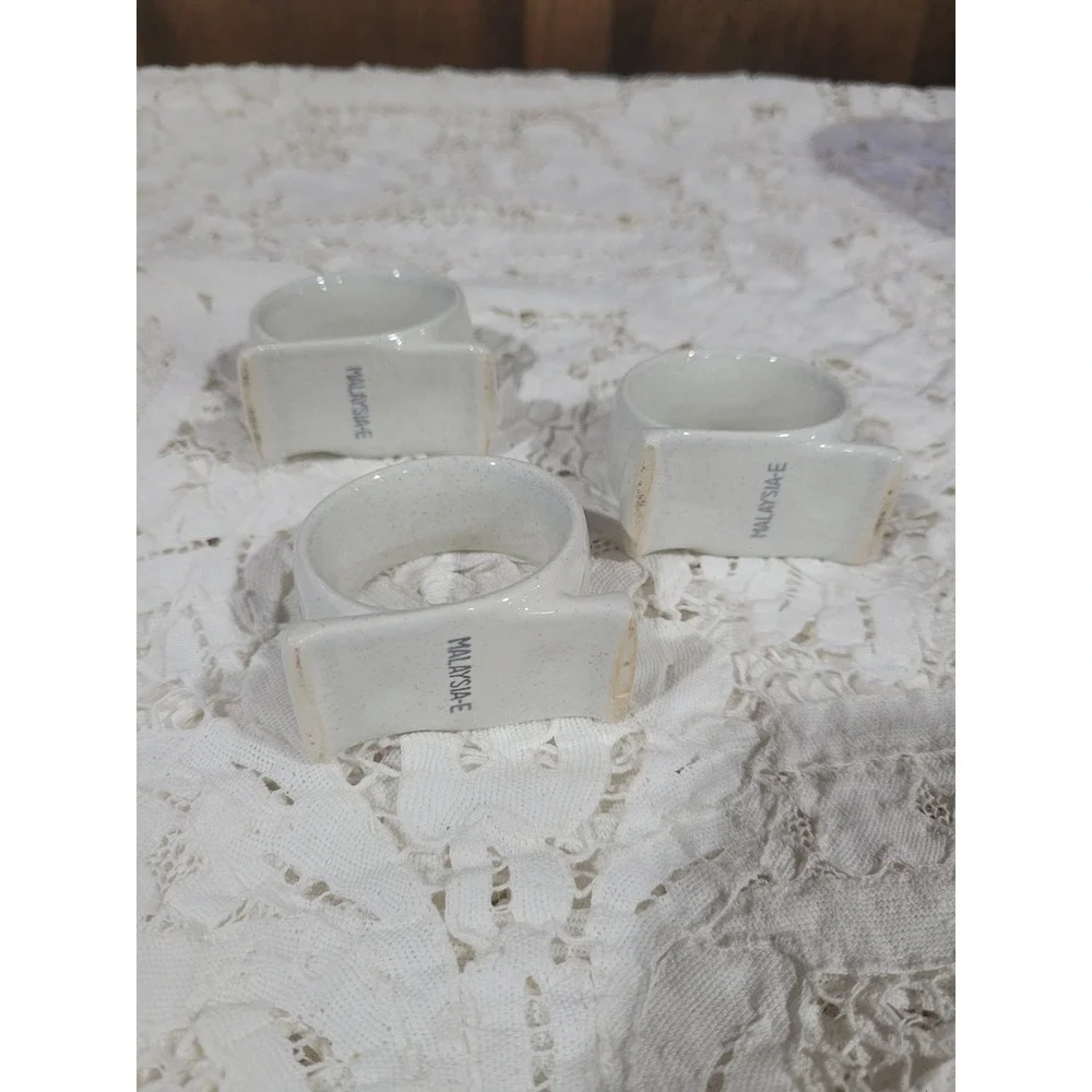 Mikasa Fruit Panorama Napkin Rings Ceramic with Box Set of 3